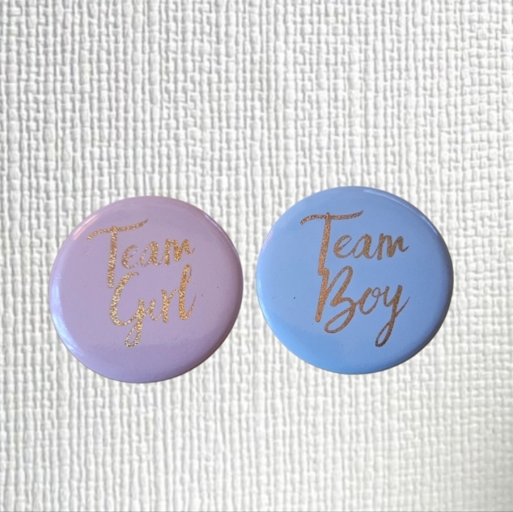 Team Boy or Team Girl Gender Reveal Buttons, 70 Pieces